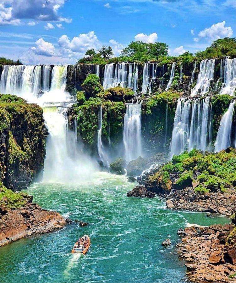 Apartamento Deptos Dona Benigna Puerto Iguazú Exterior foto